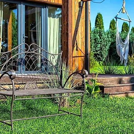 Pod Mazurskim Niebem Boho Отель *