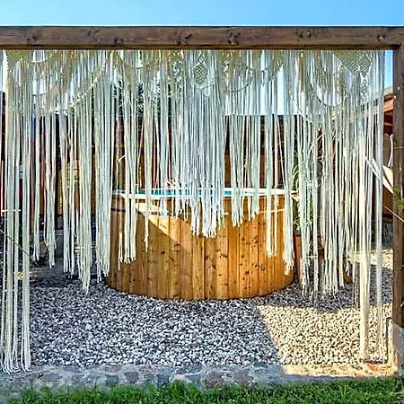 Pod Mazurskim Niebem Boho * Пецки