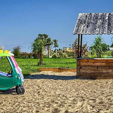 Отель Pod Mazurskim Niebem Boho Пецки